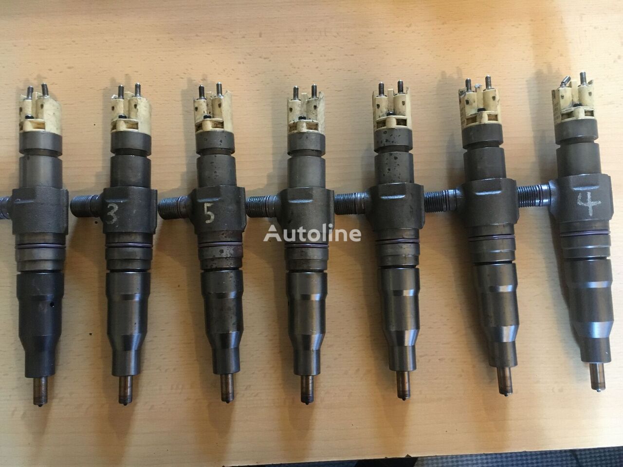 Mercedes-Benz A9362187 injector for Mercedes-Benz ACTROS /ATEGO-- commercial vehicle