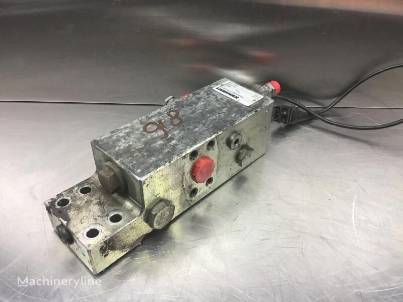 (11066052) pneumatic valve for LIEBHERR A916 /A918/A918 Compact/A920/A922 Rail/A924 Rail/LH22 C/LH22 M/LH24 M/LH26 EC/LH26 M excavator
