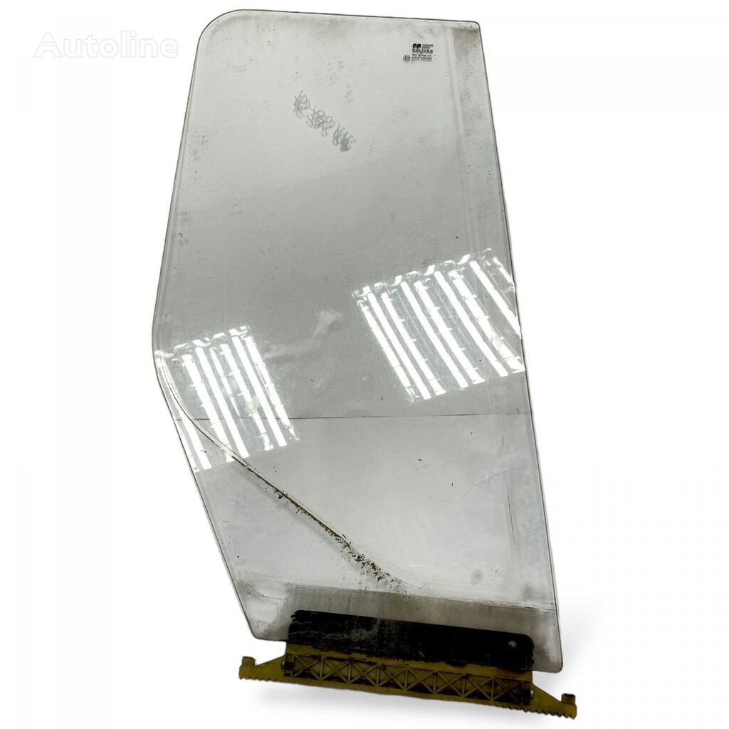 SOLIVER FE (01.06-) 20862570 side window for Volvo FL, FE (2005-2014) truck tractor