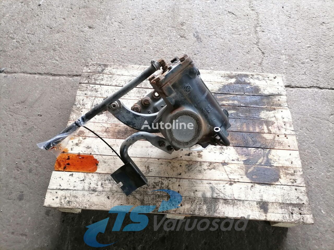 VOLVO Steering box 20901108 steering column for VOLVO FL240 truck