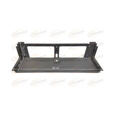 Renault RVI MAGNUM STEP WITH TOOL BOX COVER for Renault MAGNUM DXi ver ...