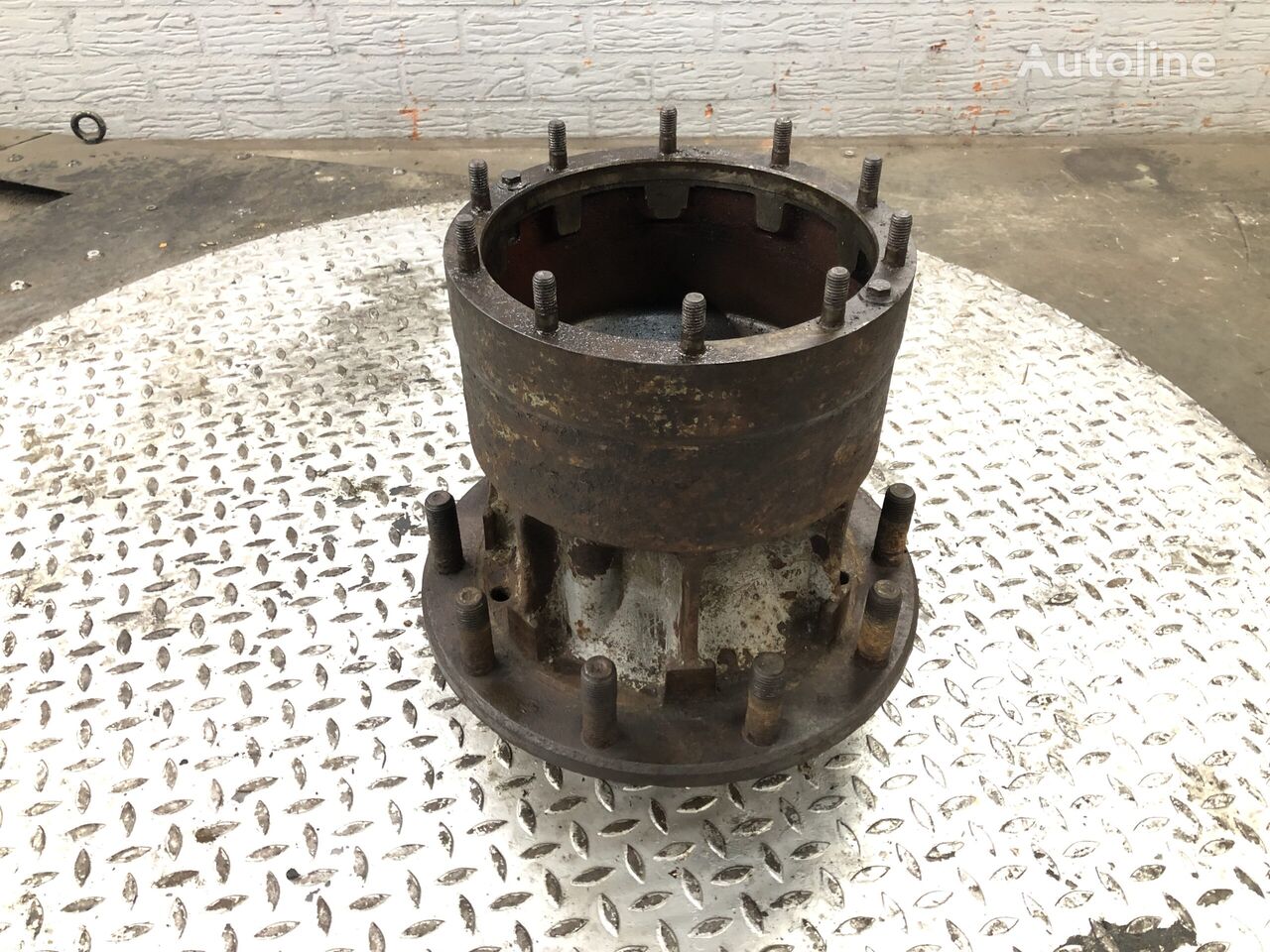 Achterasnaaf wheel hub for DAF CF-XF truck