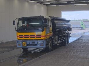 Isuzu KC tanker truck