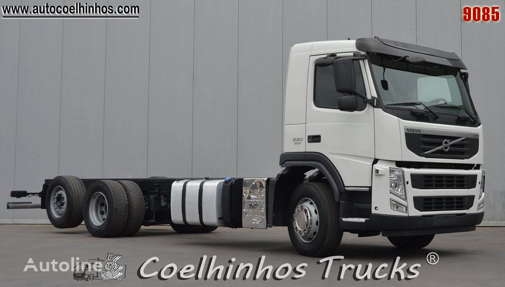 VOLVO FM 330 EEV  6x2 chassis truck