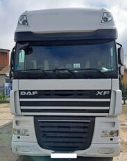 DAF XF 105 460 SSC truck tractor