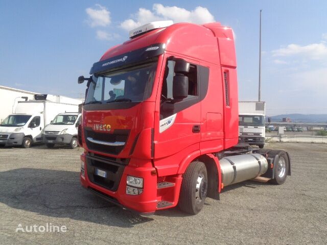 IVECO STRALIS AS 440S46 LNG truck tractor