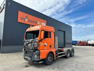 damaged MAN TGX 28.480 6x4, MANUAL GEARBOX, ONLY CABIN DAMAGE, 231.000KM truck tractor