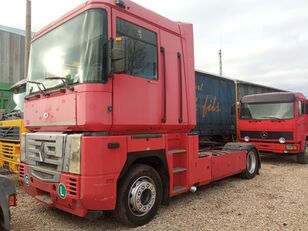 Renault Magnum 440 E-tech (Mack engine) truck tractor