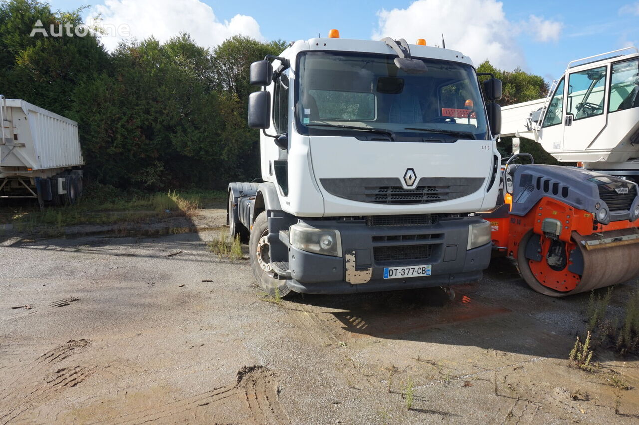 Renault lander truck tractor