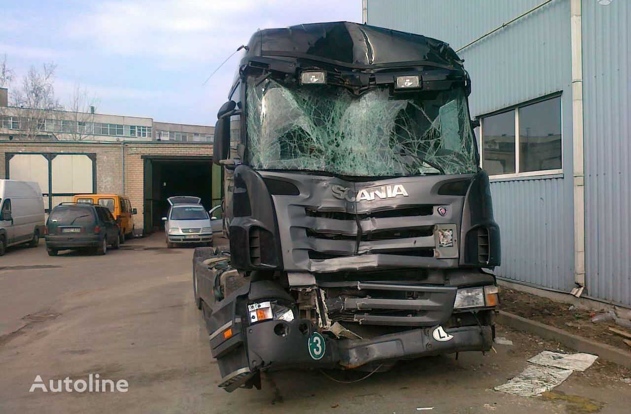 damaged Scania R truck tractor