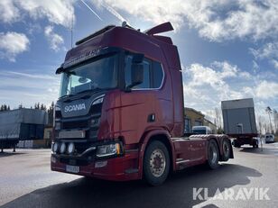 Scania R520 truck tractor