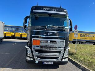 VOLVO 540 truck tractor