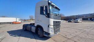 Volvo FH -500 truck tractor