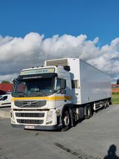 Volvo  FM 370 truck tractor + poultry semi-trailer