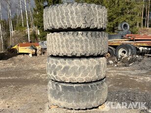 Bridgestone Däck på fälg till lastmaskin Bridgestone wheel